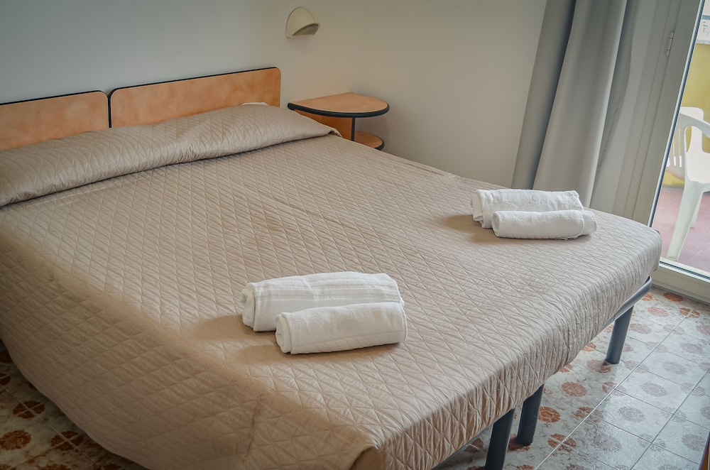 Basic Double Room - Photo 4