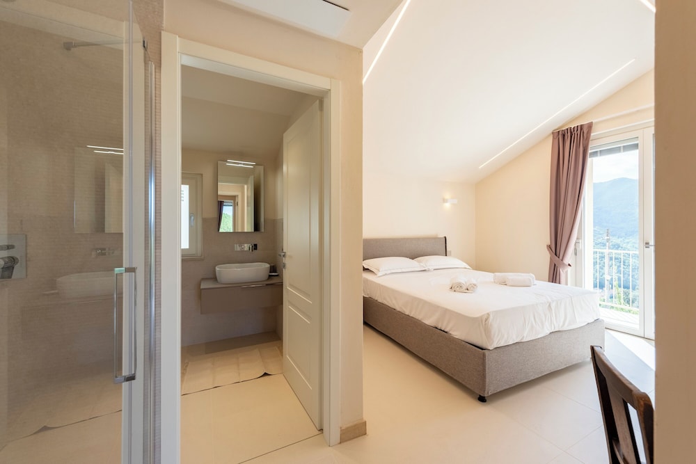Family Apartment, Multiple Bedrooms, Mountainside (Relais Le Torri in Verici Mustafa)