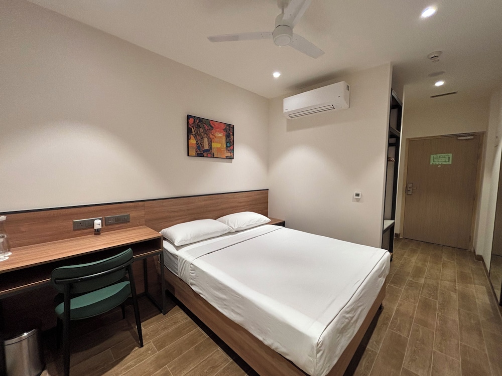 Classic Double Room