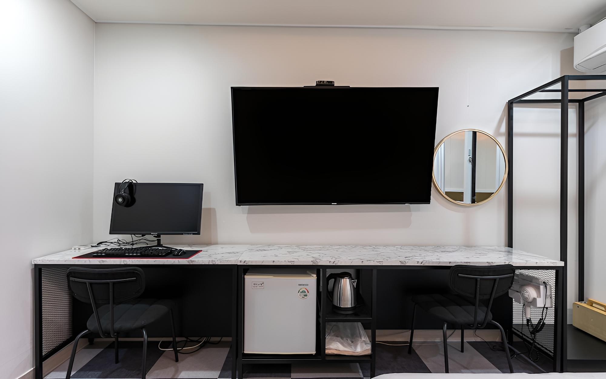 Room (Deluxe (baggable) (high-end no-hard P) - Photo 6
