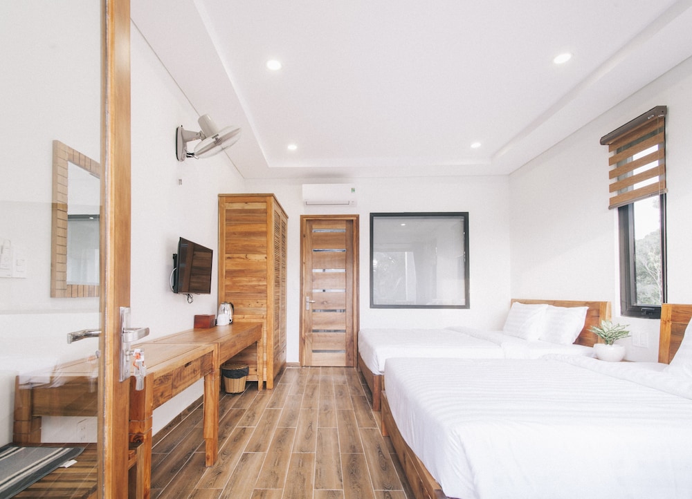 Superior Twin Room - Photo 3