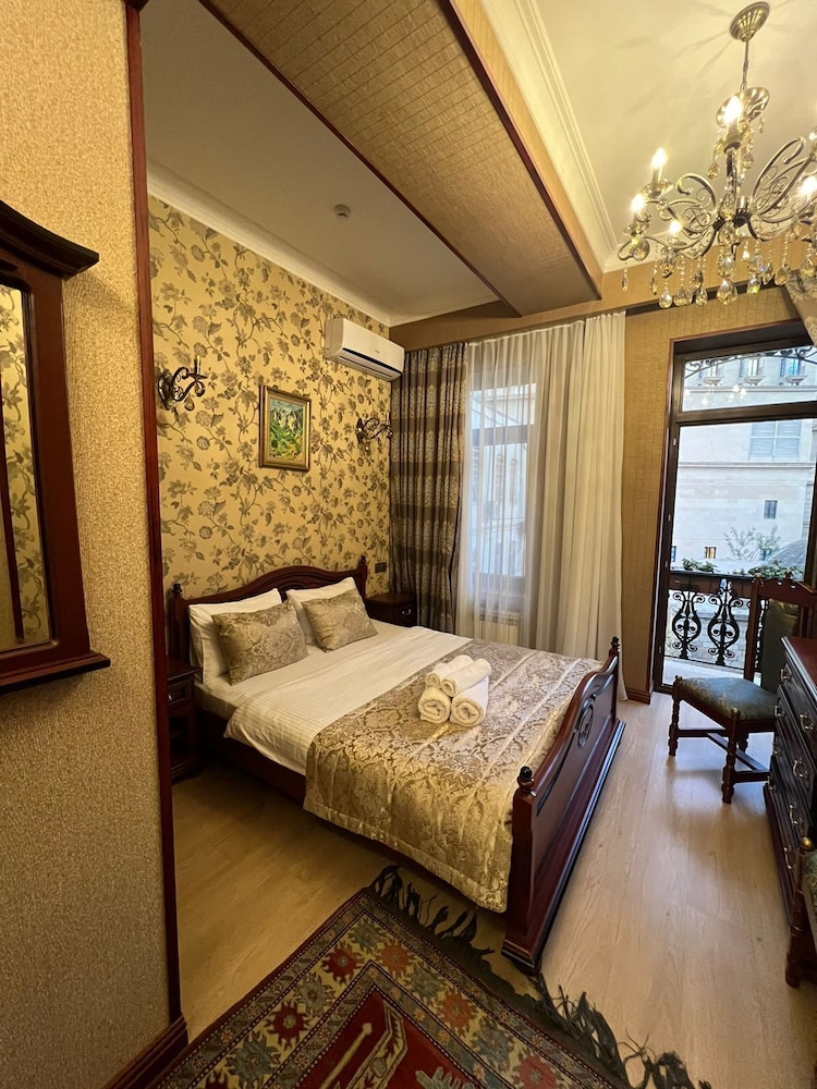 Basic Room, 1 Bedroom, Non Smoking, Balcony photo 1