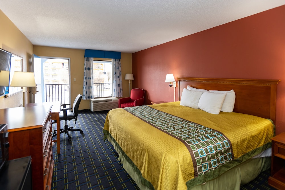 Standard Room, 1 King Bed photo 1