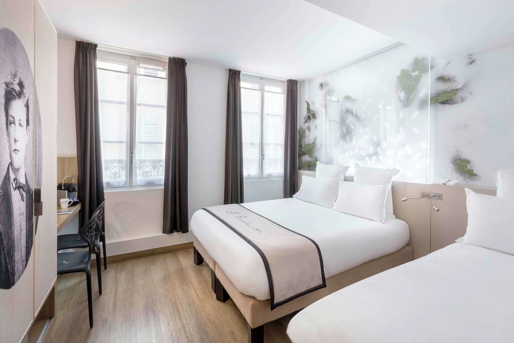 Classic Room, Multiple Beds, Non Smoking (Twin bed on request) photo 3