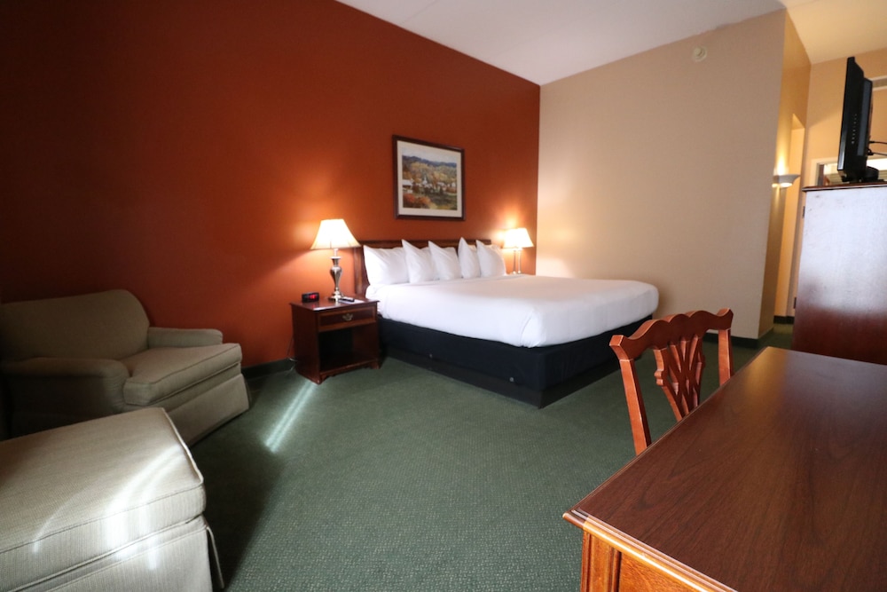 Standard Room, 1 King Bed - Photo 2