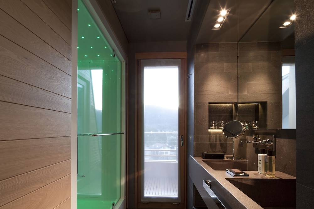 Junior Suite, Balcony (Emotional) photo 2