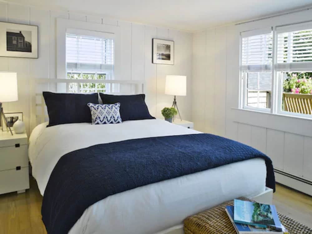 One Bedroom Loft - Sea Syren (Pet Friendly)