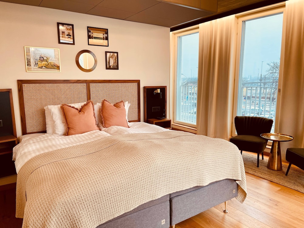 Family Quadruple Room