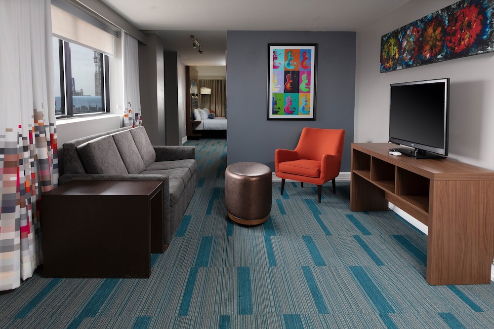 Studio Suite, 1 Bedroom - Photo 1