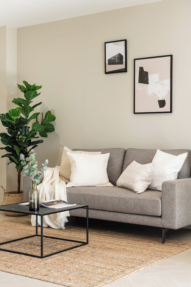 Executive Apartment, 2 Bedrooms thumbnail 5