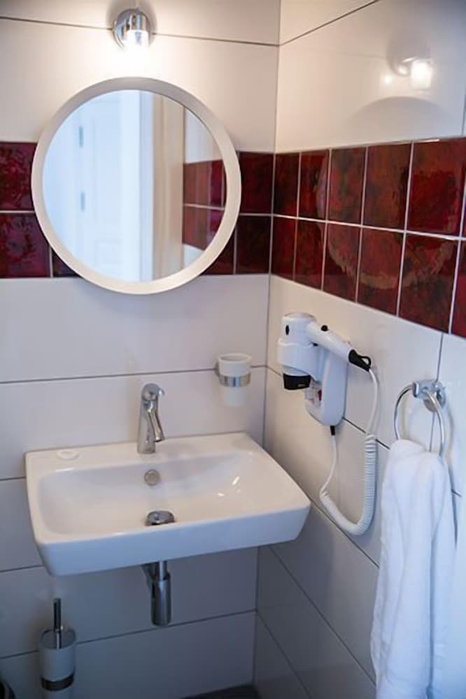 Standard Double Room, Balcony, Sea View (Guney) photo 2