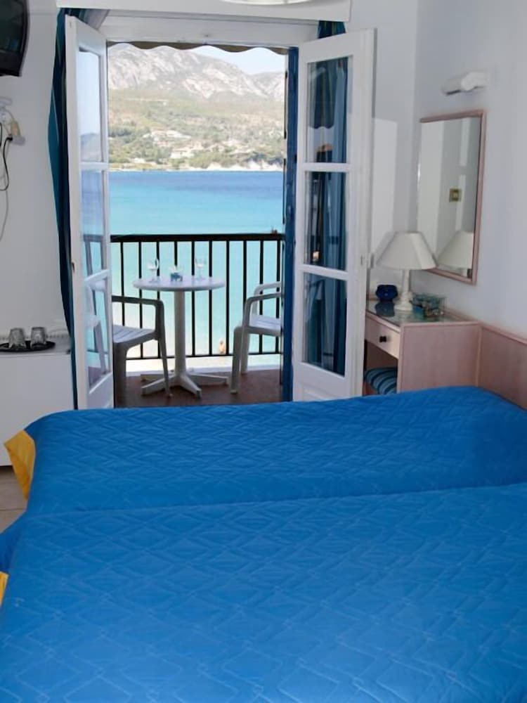 Twin Room, Sea View photo 1