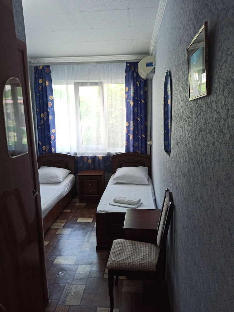 Comfort Room, 2 Bedrooms photo 2