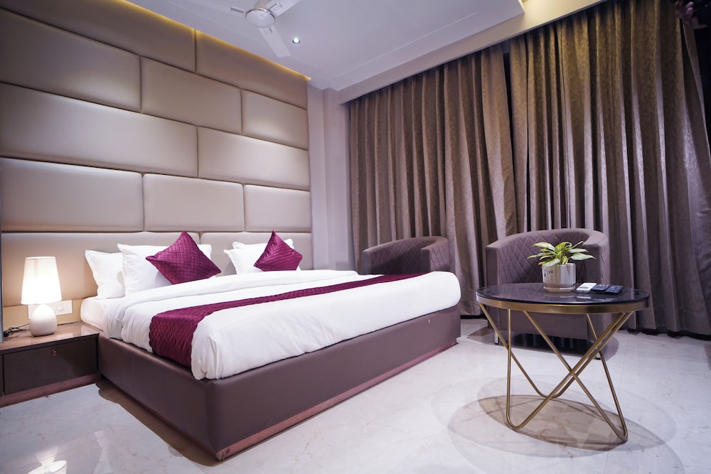 Executive Room, City View photo 3