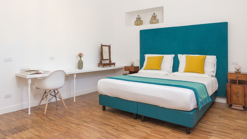 Superior Double or Twin Room, Balcony photo 3