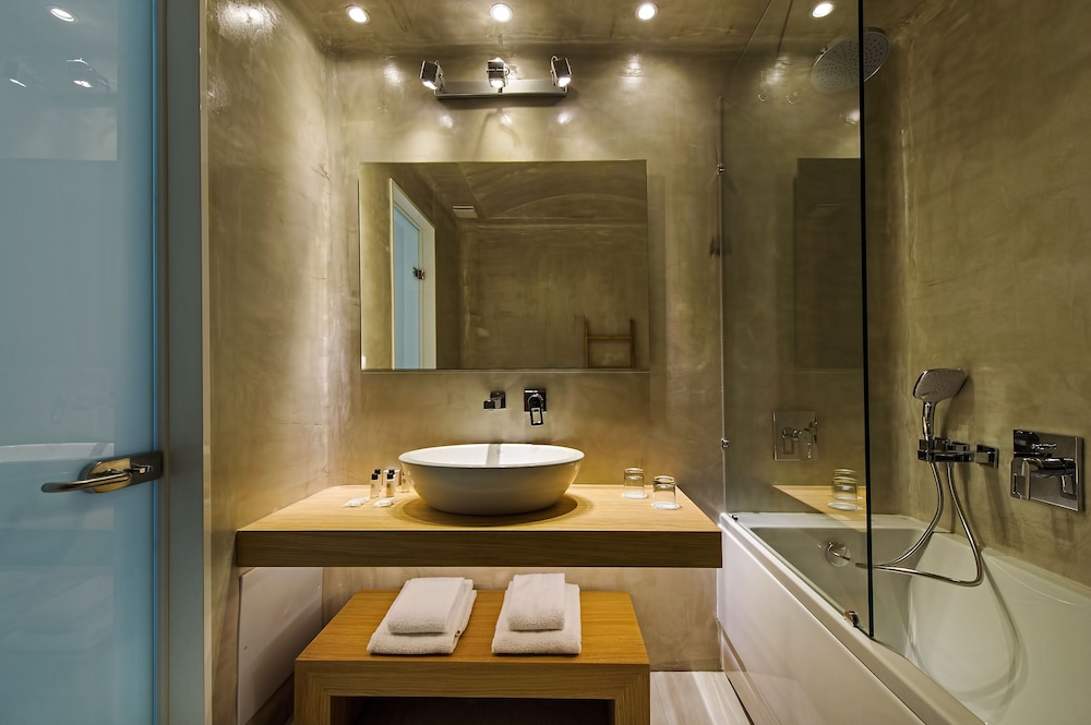 Standard Room - Photo 6