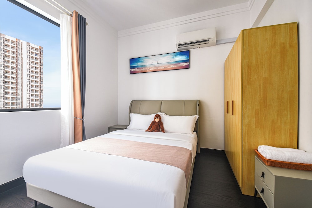 JB R&F Cove Seaview Bay 3BR With 1 Bathroom Unit (Kitchen/Refrigerator/Washing Machine/Free Parking)