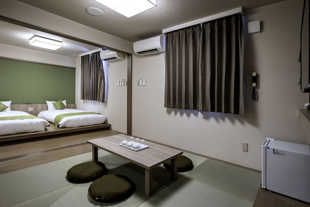 Family Room - Photo 1