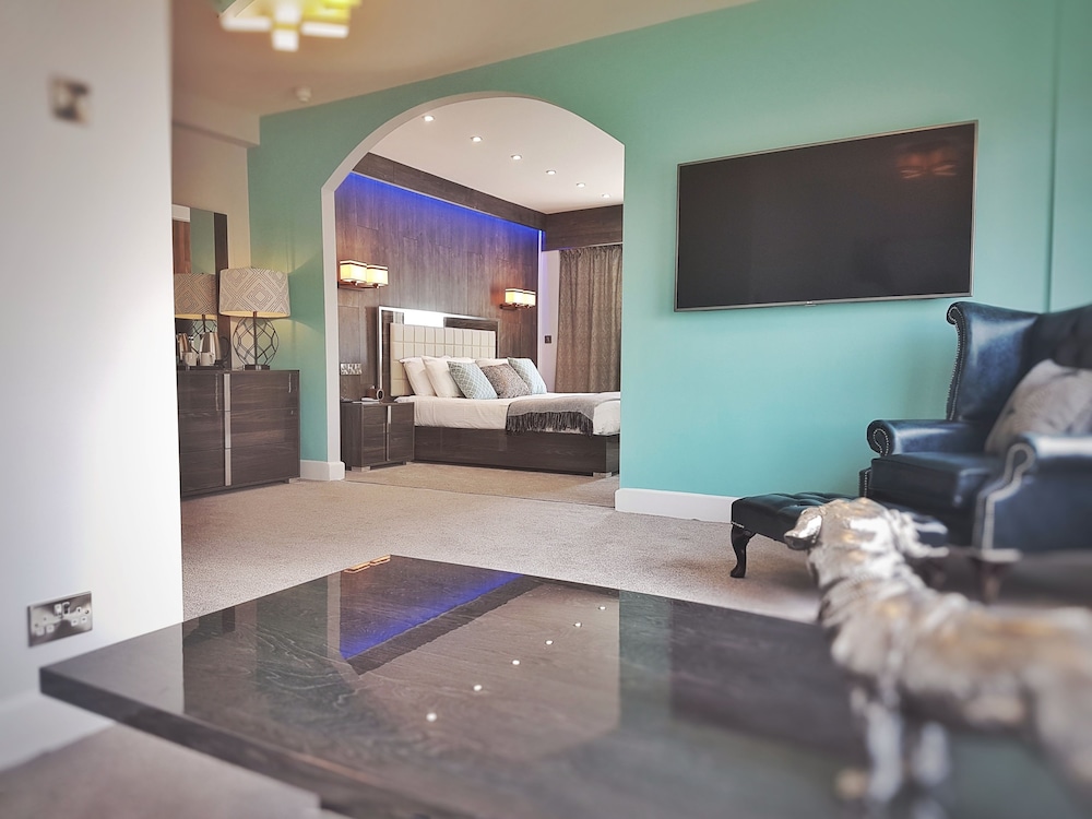King Suite, Balcony And Ocean View photo 2