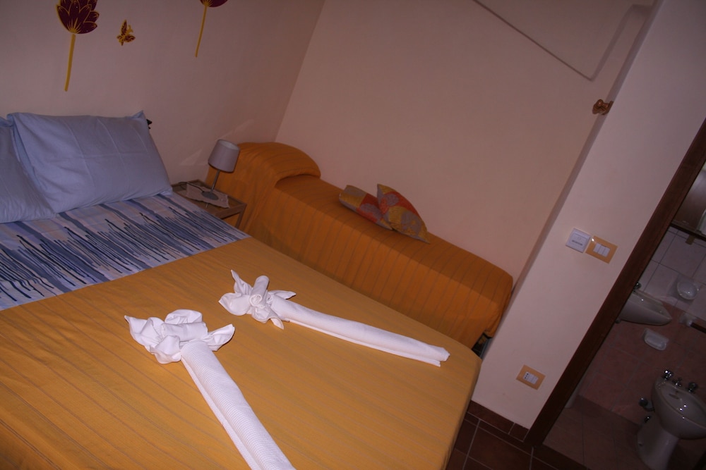Triple Room, Tower photo 2