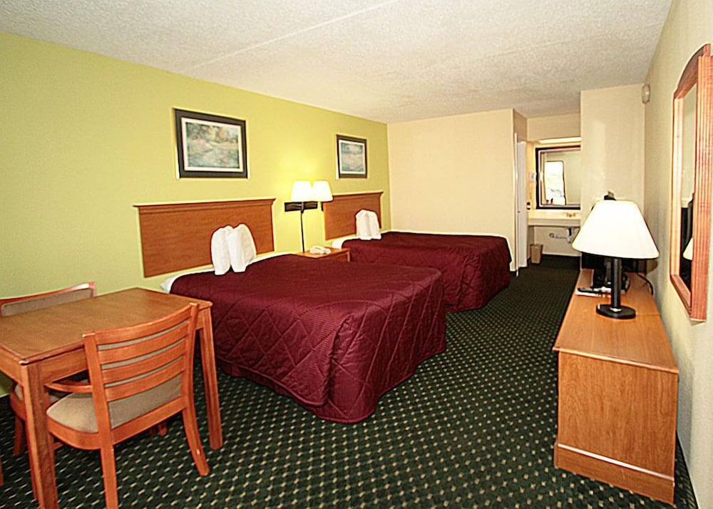 Standard Room, 2 Double Beds, Non Smoking photo 1