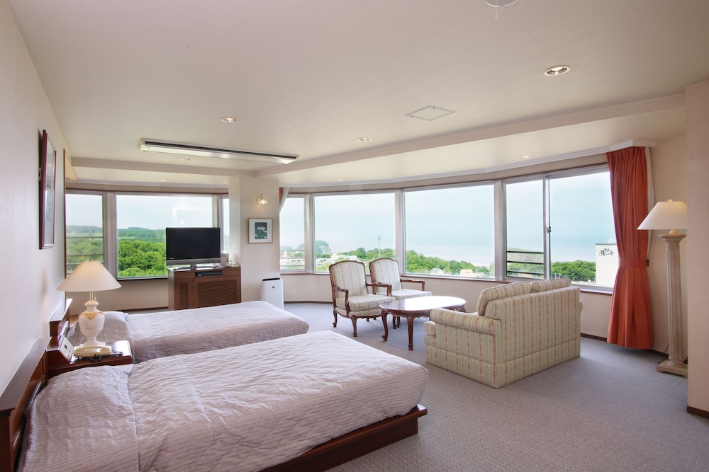 Japanese Western Style Room with Japanese Futon, Corner, Non Smoking, West Wing, Panoramic View