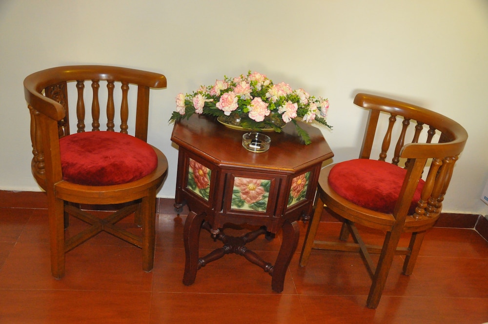 Executive Room - Photo 3