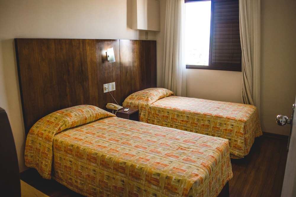 Standard Twin Room, 2 Twin Beds photo 1