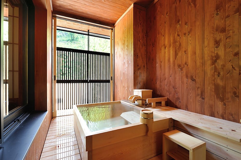 Deluxe Room with Tatami Area (Open-Air Bath) photo 2