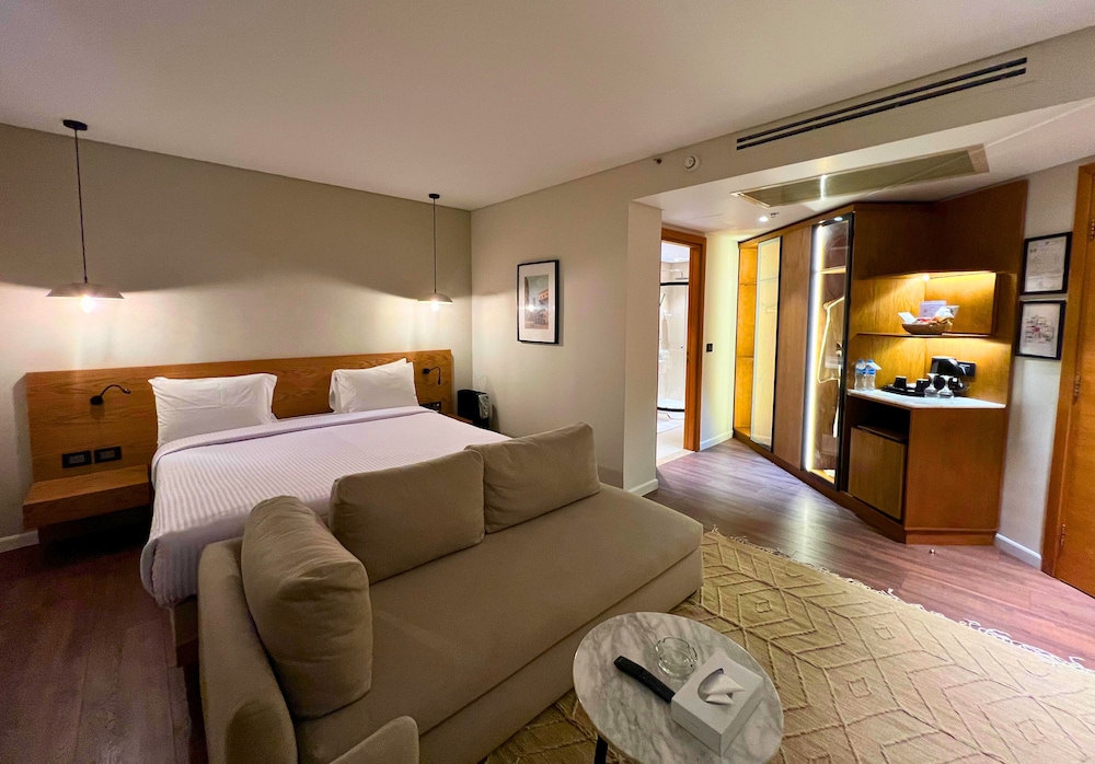 Premium Room