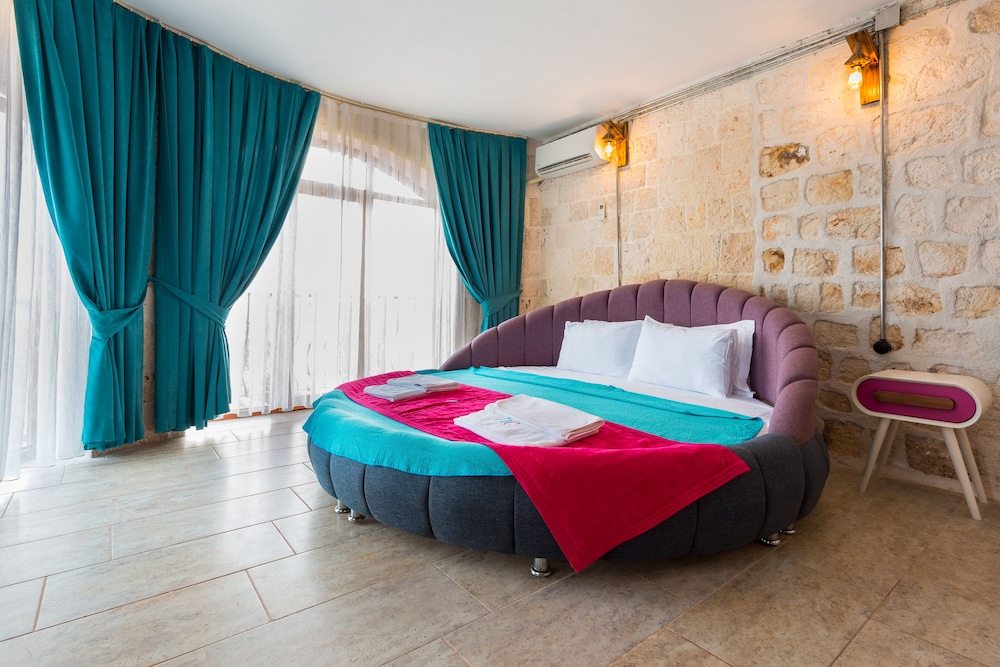 Romantic Room, Sea View (Corner) photo 2