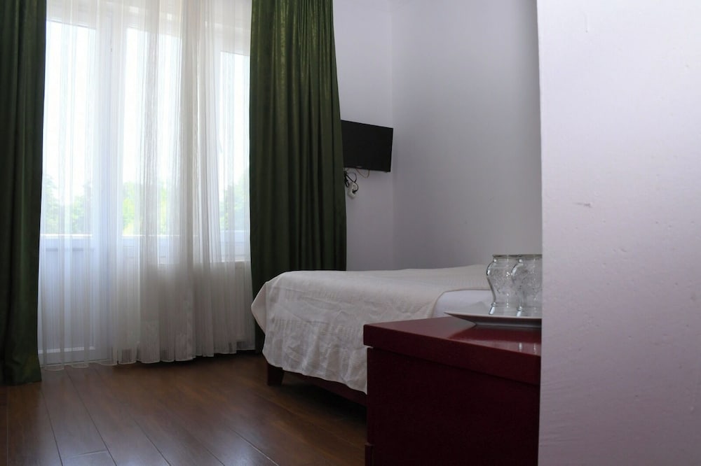 King Room with Balcony photo 3