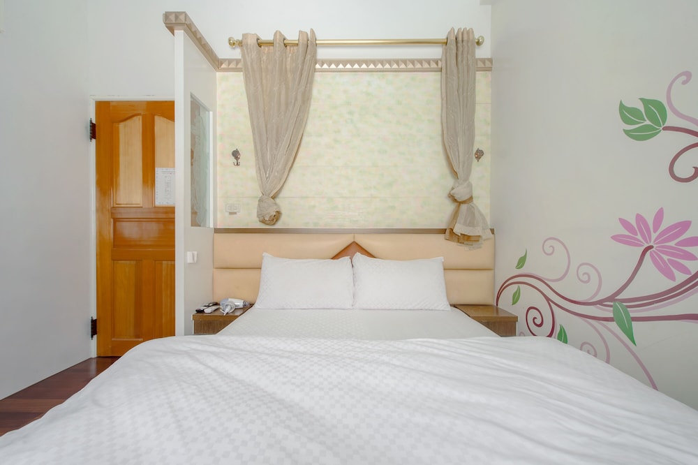 Standard Double Room photo 2
