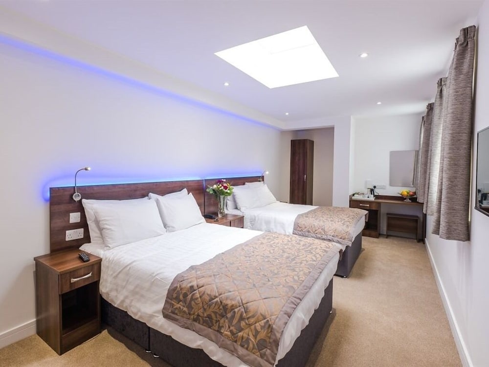 Quadruple Room, Ensuite