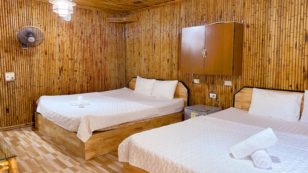 Family Quadruple Room, Mountain View photo 3