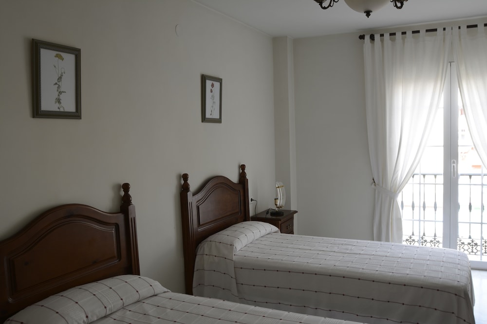 Triple Room, Balcony photo 2