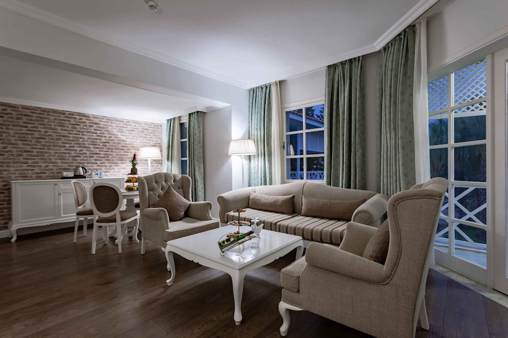 Executive Suite photo 1
