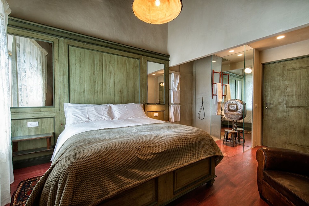 Classic Double Room, Valley View photo 1