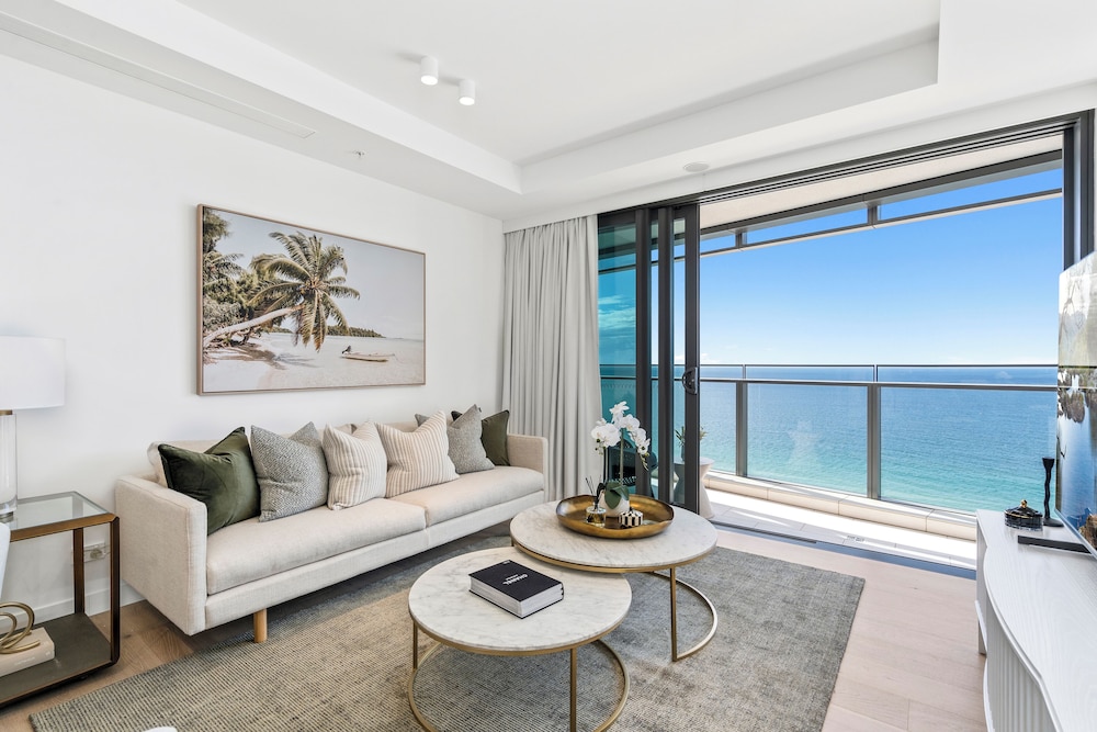 Two-Bedroom Ocean photo 2