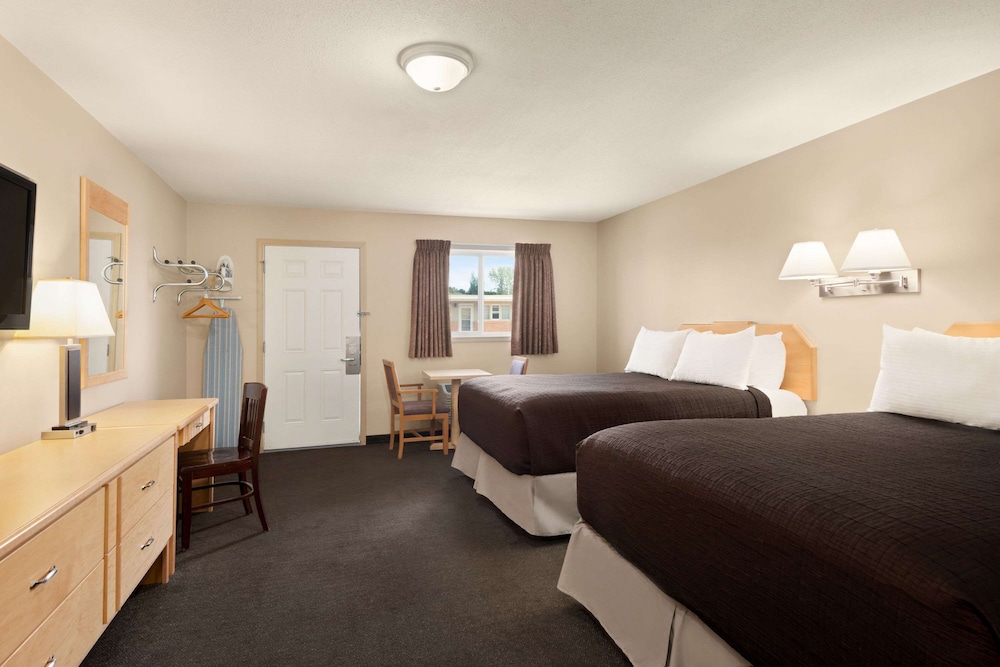 Standard Room, 2 Queen Beds