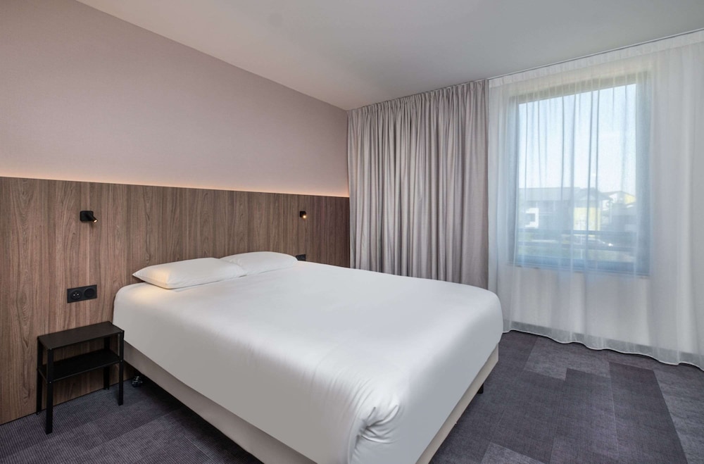Standard Room, Multiple Beds photo 1
