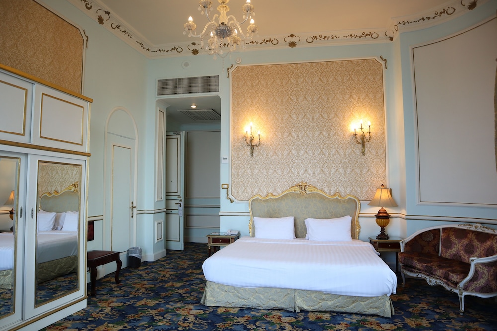 Golden Junior Suite View Direct Sea View - Photo 3