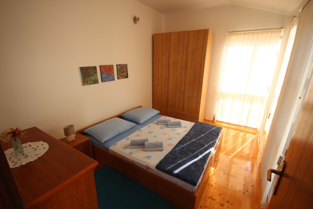 Apartment, 2 Bedrooms, Balcony
