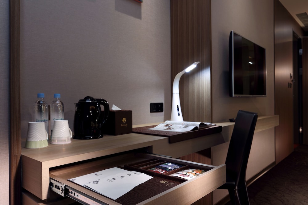Elite Twin Room, Ensuite