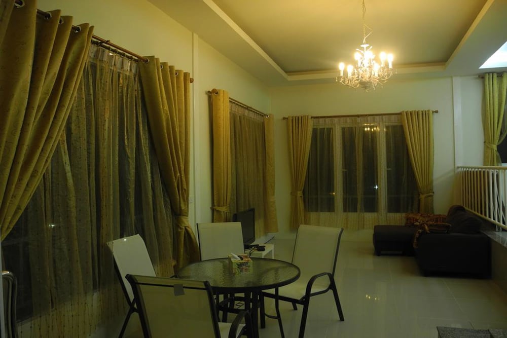 Villa For 8 People photo 2