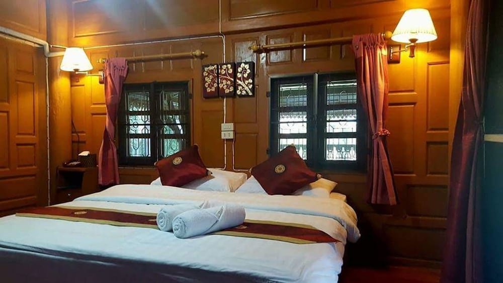 Deluxe Double Room photo 2