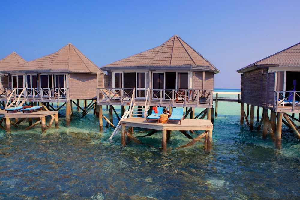 Sangu Water Villa - Photo 3