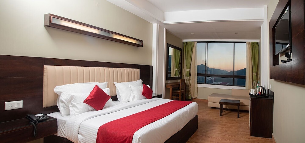 Deluxe Room - Photo 2