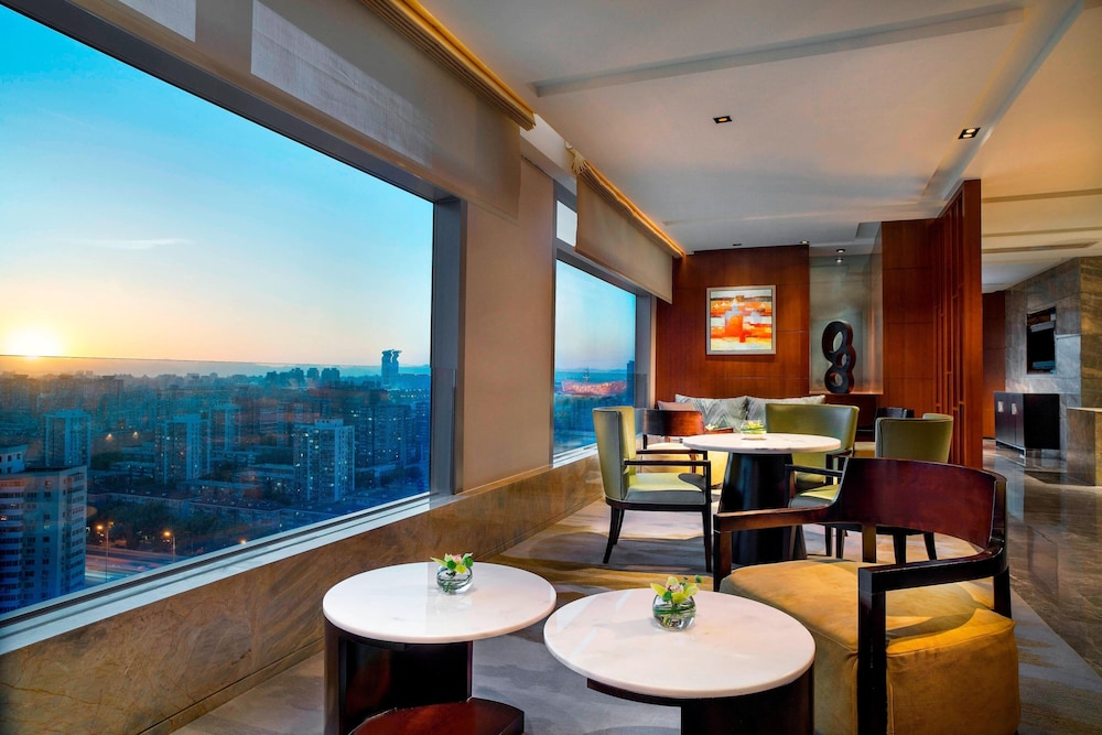 Club Room, 2 Twin Beds, City View - Photo 8