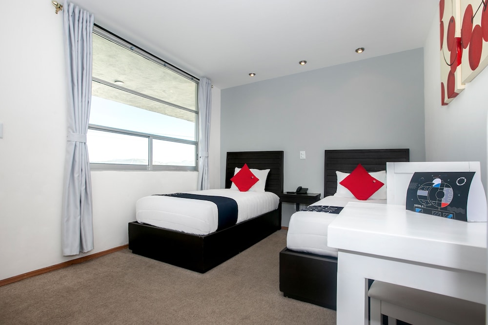 Standard Room, 2 Twin Beds - Photo 2
